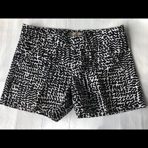 Banana Republic black and white patterned shorts